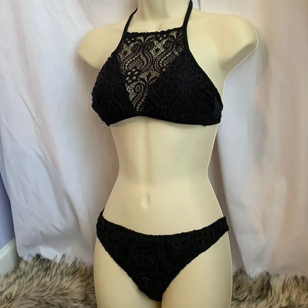 Xhilaration Crochet Bikini Swimsuit Swimwear Black